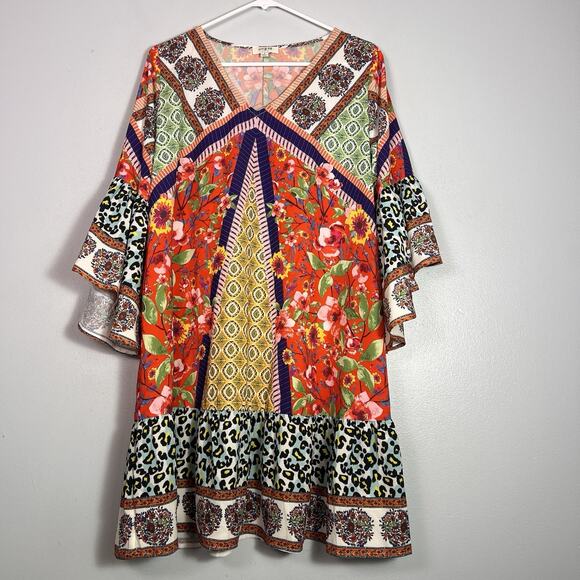 UMGEE Tops - Umgee Women's Drama Bell Sleeve V Neck Tunic Sz S Oversized Colorful
